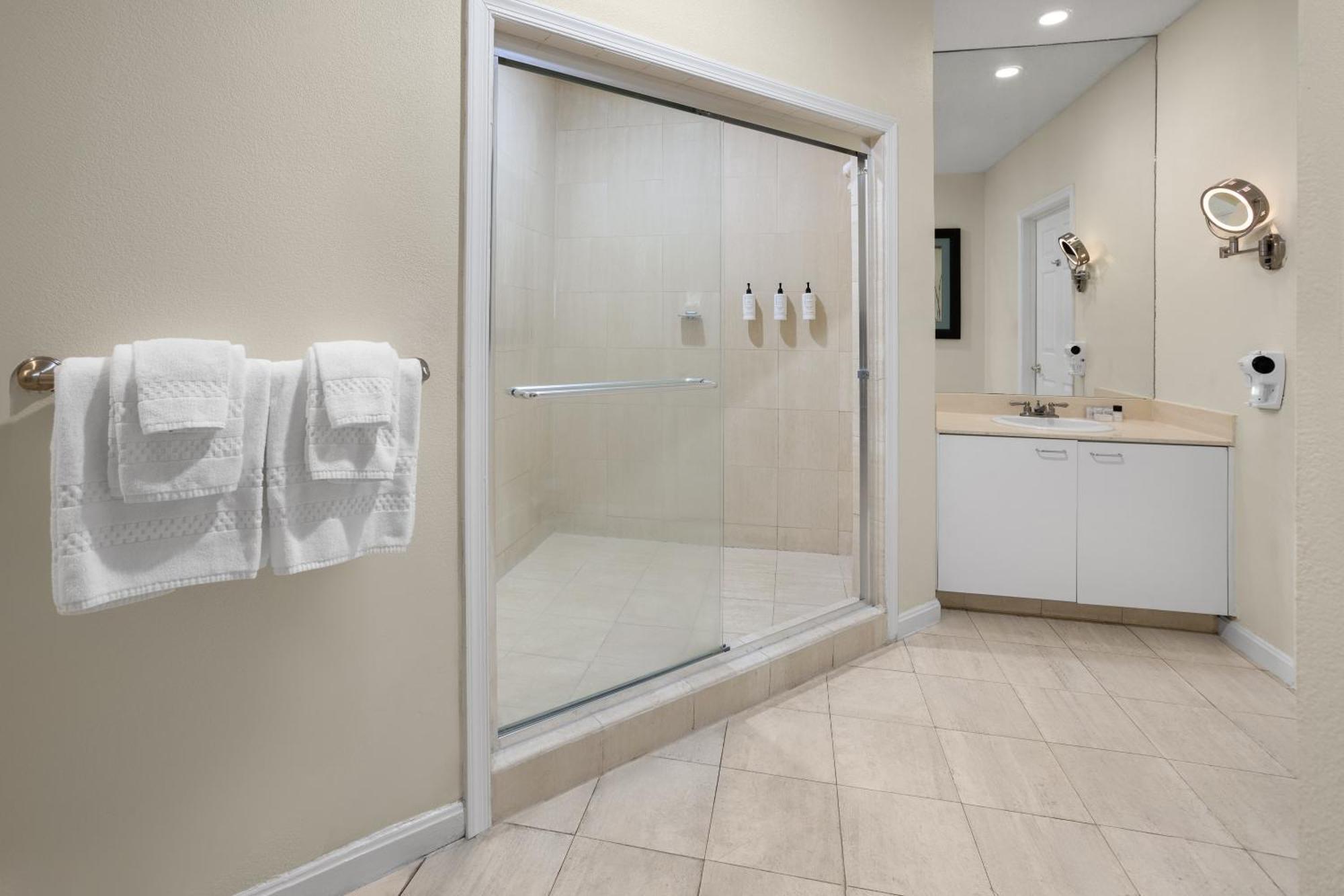 Coconut Malorie Resort Hotel, Ascend Hotel Collection Ocean City Bagian luar foto